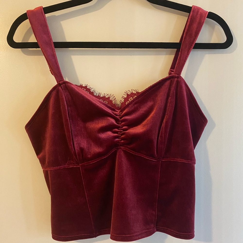 Abercrombie & Fitch Crop Top